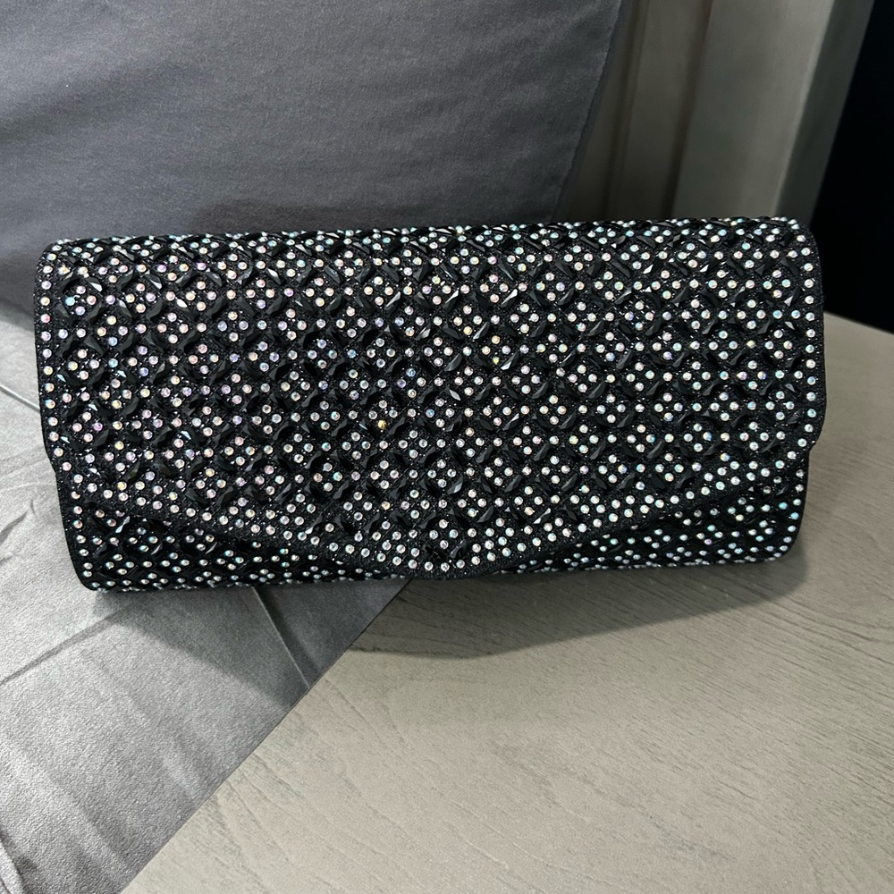 Formal clutch
